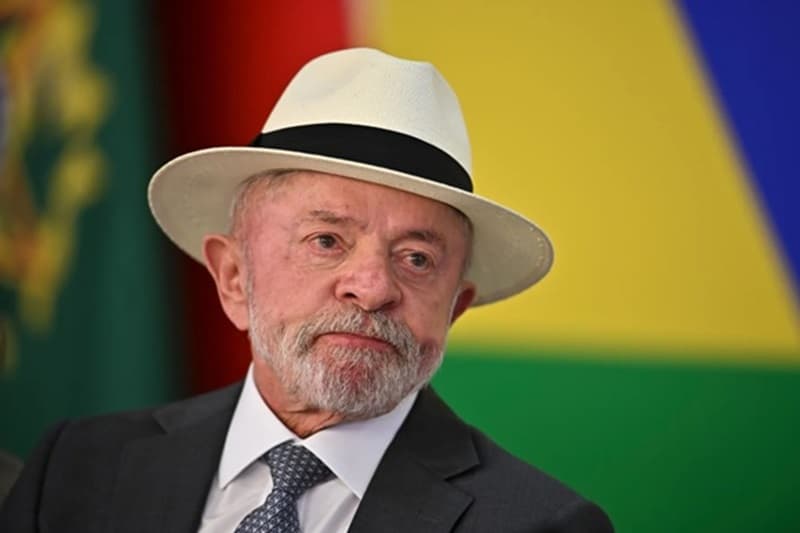 Lula critica embargo de EE.UU., pero ignora represión del régimen cubano