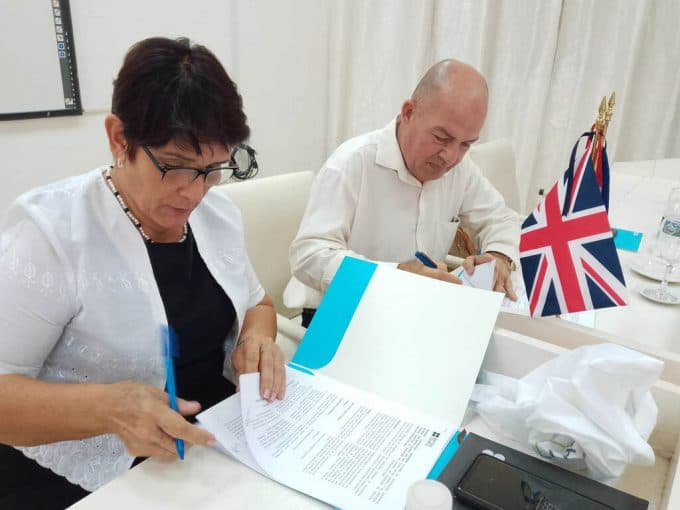 British Council y Universidad de Holguín: nueva alianza para formar docentes de inglés