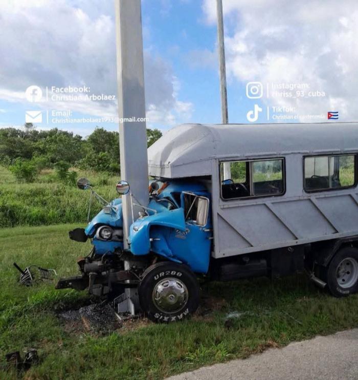 Accidente en Matanzas deja un muerto y más de veinte heridos