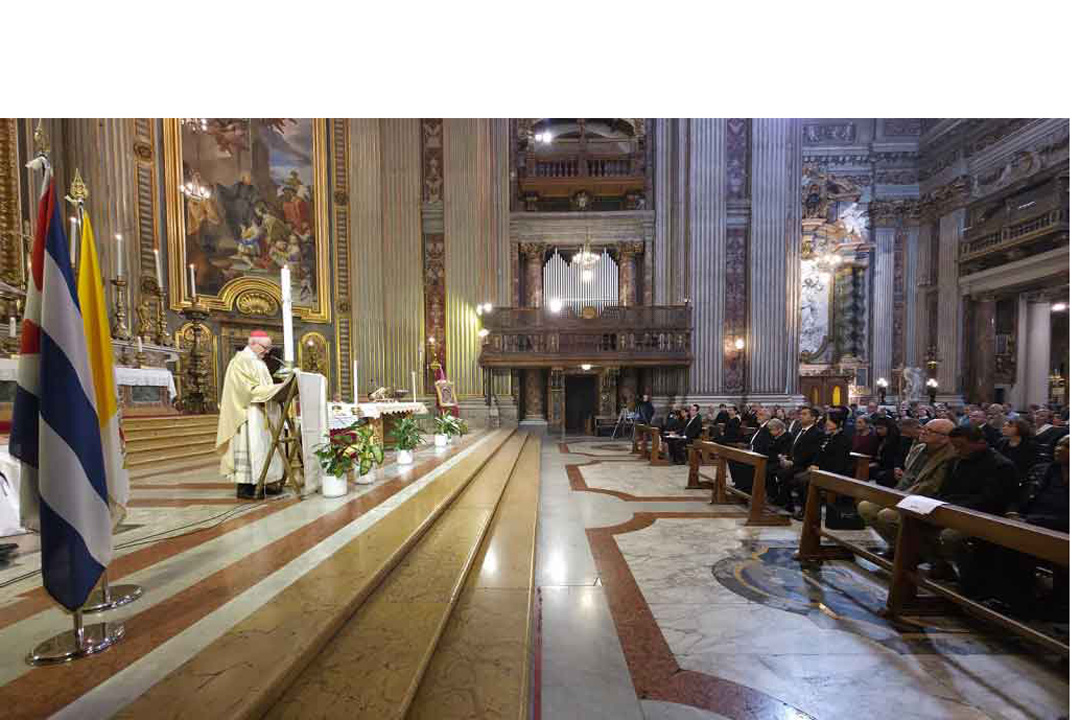 Vaticano oficia misa por la "paz" en Cuba, mientras la economía sufre presiones externas