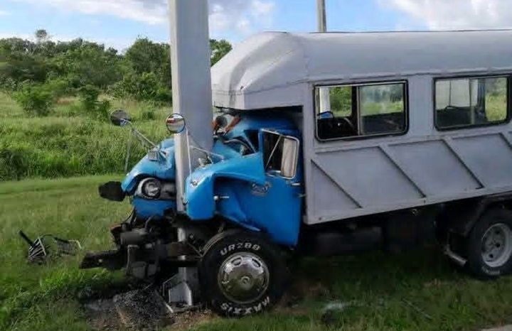 Accidente en autopista de Varadero deja 22 heridos, dos en estado crítico