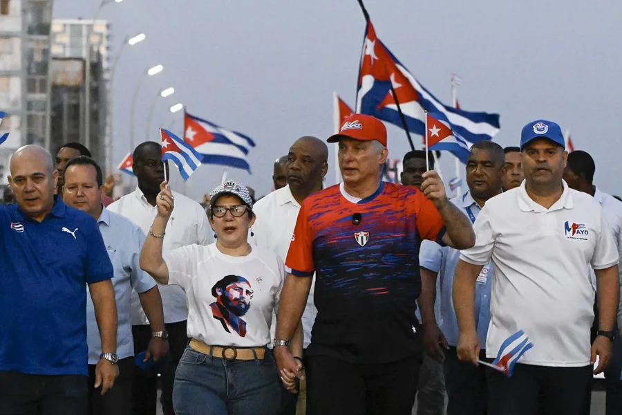 Trump amenaza con tomar Cuba; Díaz-Canel busca apoyo internacional