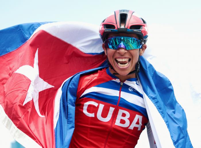 Marlies Mejías conquista el oro en la ruta de Santo Domingo 2026, su décimo título en Juegos