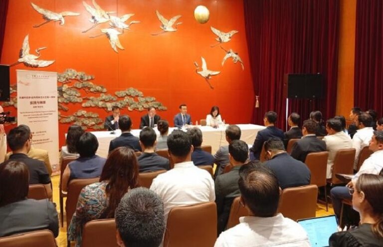China defiende a Cuba como estrategia para consolidar su influencia en América Latina