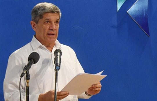 Funcionario cubano: Trump "incita a la guerra" contra Cuba