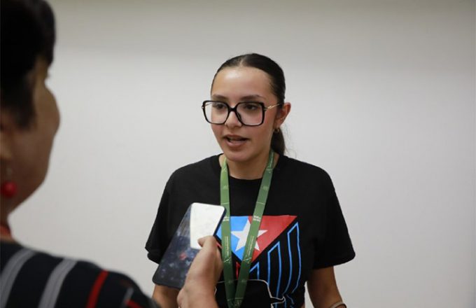 Jóvenes puertorriqueñas impulsan propaganda con su visita a Cuba