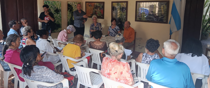 Cuba conmemora a Maceo y Che: héroes que no alimentan al pueblo hoy