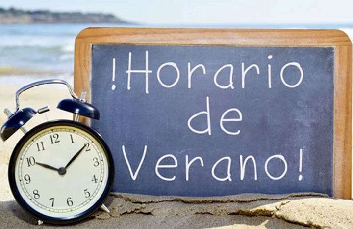 El régimen justifica la continuidad del horario de verano ante el "cerco energético" de EE. UU