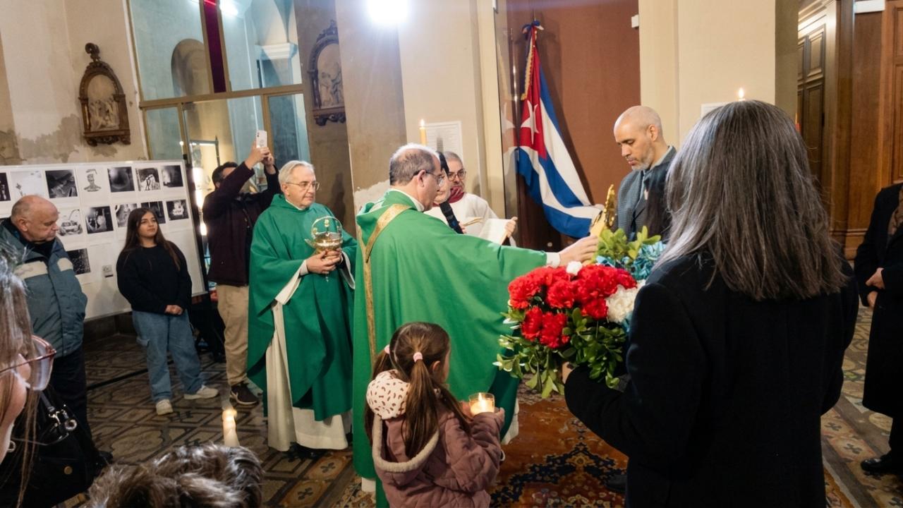 Entronización de la Virgen de la Caridad del Cobre en Buenos Aires.