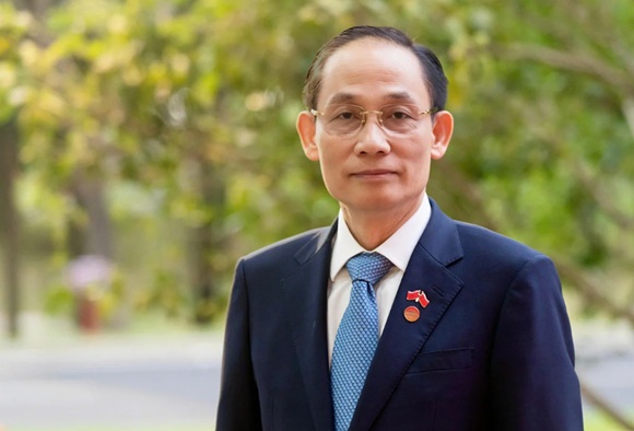 Vietnam: visita del canciller Le Hoai Trung revela la búsqueda de apoyo del régimen cubano