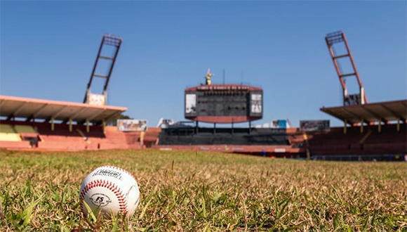 Industriales se corona campeón de la IV Liga Élite del Béisbol Cubano tras vencer 8-1 a Las Tunas