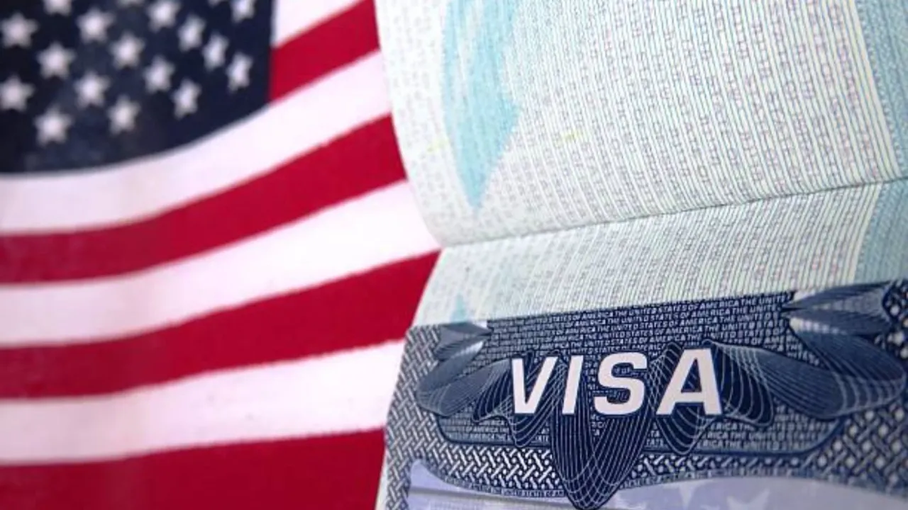 Visa estadounidense.