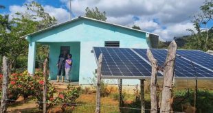 PNUD instala sistemas fotovoltaicos en Cuba, pero los apagones persisten