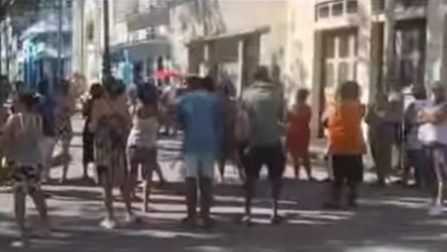 Protesta en Regla.