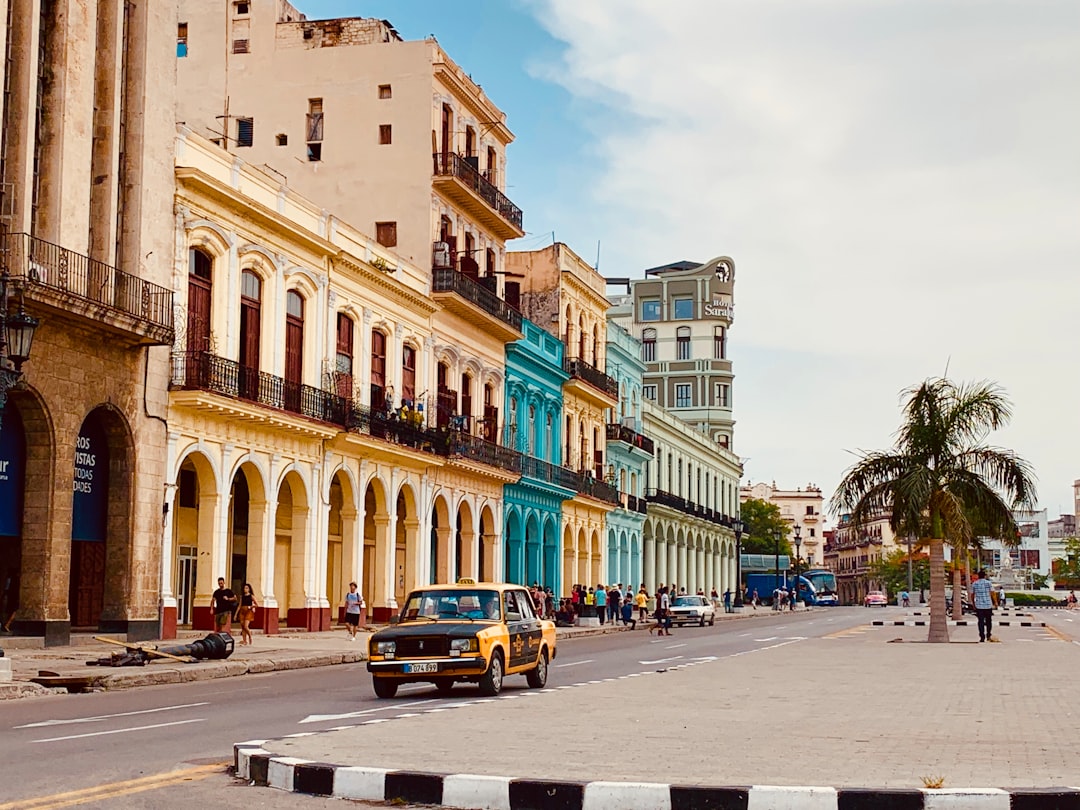 Apagones constantes: pronósticos de 2.130 MW de déficit en Cuba