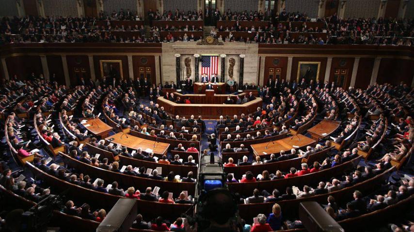 Congresistas estadounidenses presionan a Trump para frenar acciones militares contra Cuba