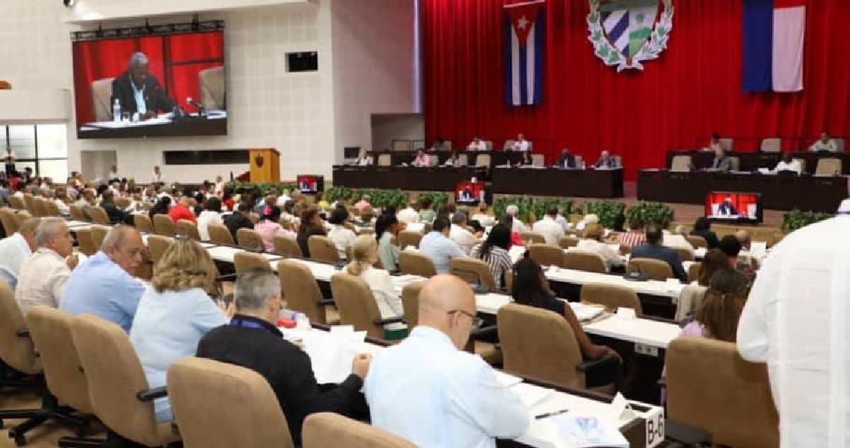 Nuevas reglas del régimen cubano para controlar utilidades de empresas estatales