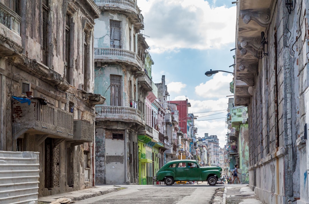 Apagones en Cuba: crisis energética impacta la salud mental de los cubanos