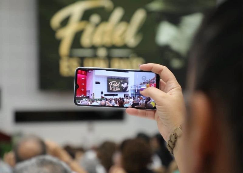 Más de 1.500 delegados en Coloquio Internacional: propaganda tras la crisis en Cuba