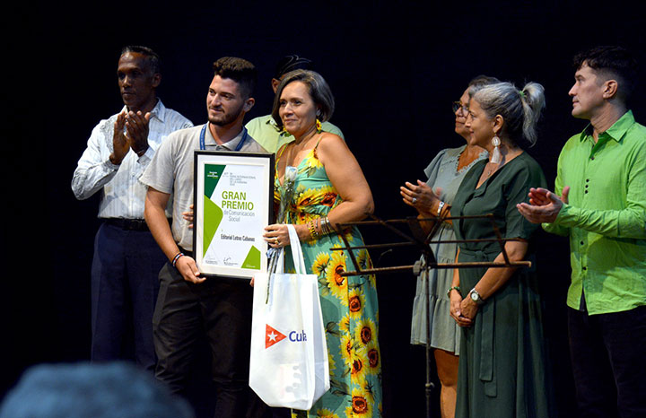 Culmina primera etapa de la 34ª Feria Internacional del Libro en La Habana con más de 95,000 volúmenes adquiridos