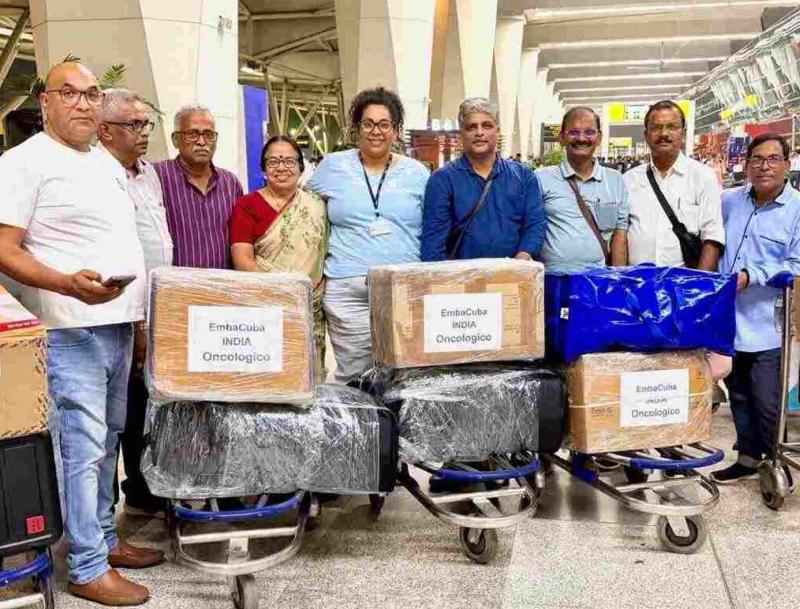 Donación india de medicinas expone crisis sanitaria cubana