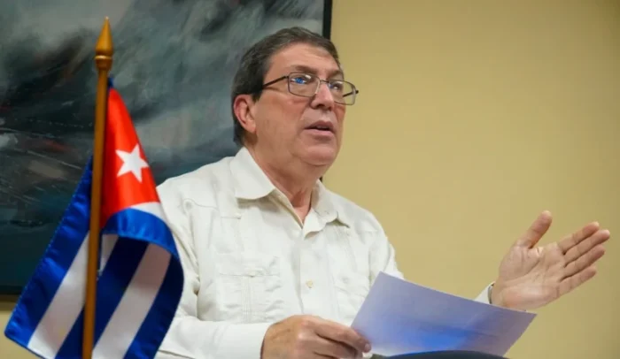 Bruno Rodríguez clama apoyo global contra amenazas de EE.UU