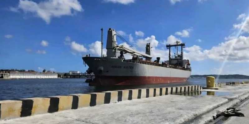 México envía 1.700 toneladas de ayuda humanitaria a Cuba en buque panameño