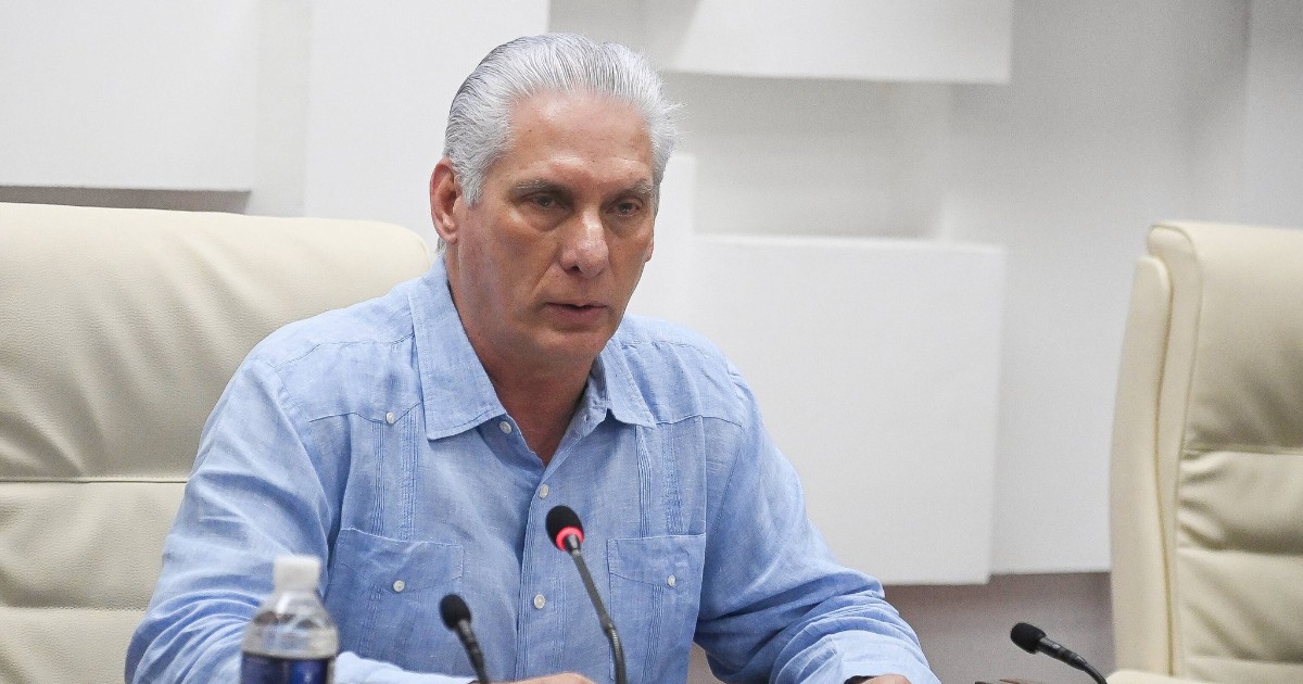 Díaz-Canel inicia curso escolar mientras cubanos cuestionan sus "conquistas