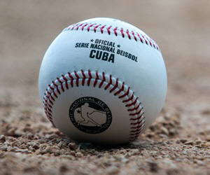 Industriales se acerca a la final tras vencer 15-9 a Mayabeque en la Liga Élite del Béisbol Cubano