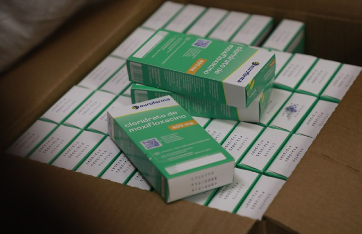 Brasil envía 7,6 toneladas de medicamentos a Cuba: detrás de la "solidaridad", un sistema de salud colapsado