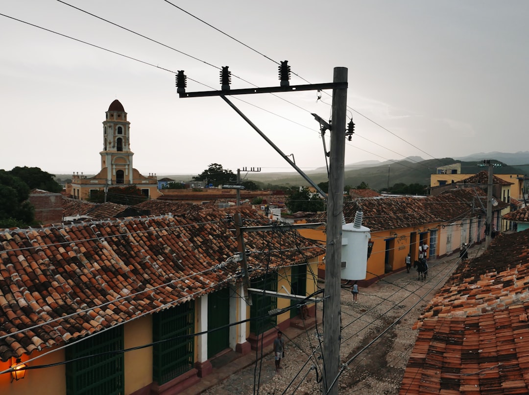 Apagones continúan: Unión Eléctrica reporta 2081 MW de déficit en plena crisis energética