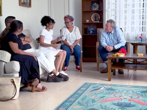 Mike Hammer: "Los jóvenes son clave para el futuro de Cuba