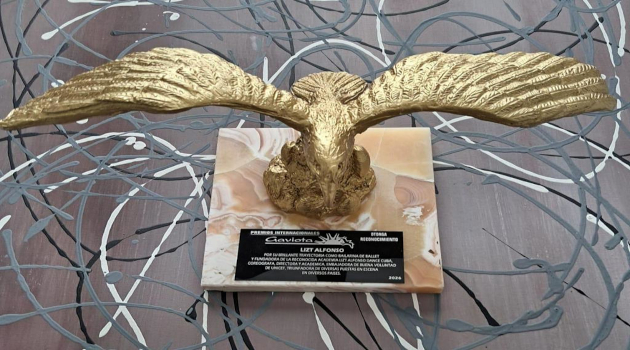 Lizt Alfonso recibe el Premio Internacional Gaviota en México