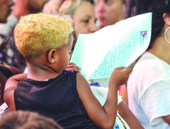 Open Arms lleva ayuda solar a hospital infantil en Cuba, el régimen se beneficia mientras la crisis energética persiste