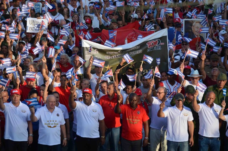Miles en Camagüey respaldan a los líderes históricos mientras la crisis se agudiza