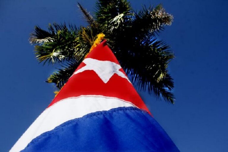 Intelectuales cubanos: por la soberanía, la paz y la justicia social
