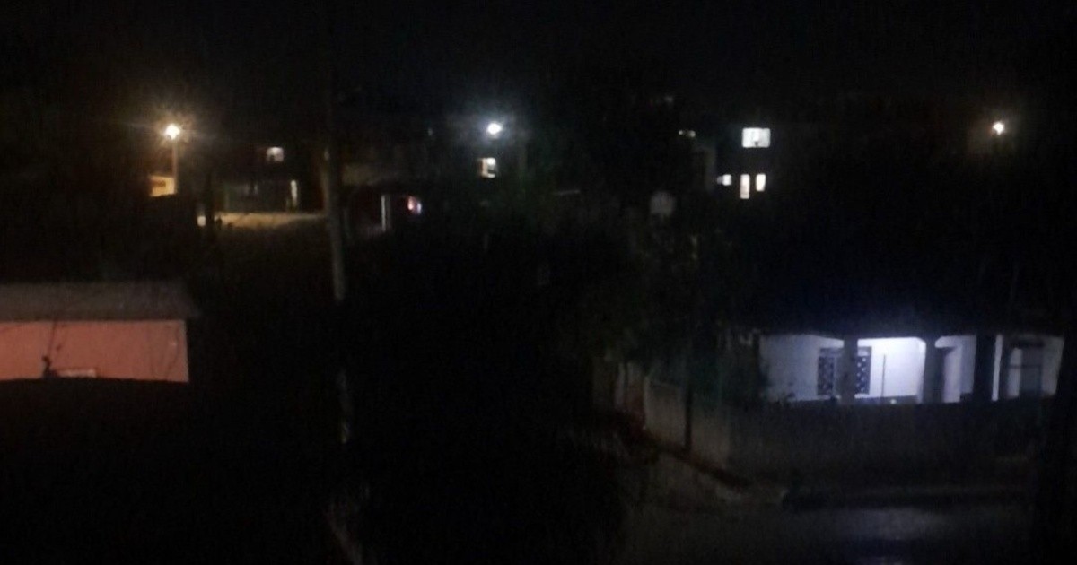 Indignación por apagones en La Habana: el jefe de la UNE tiene luz