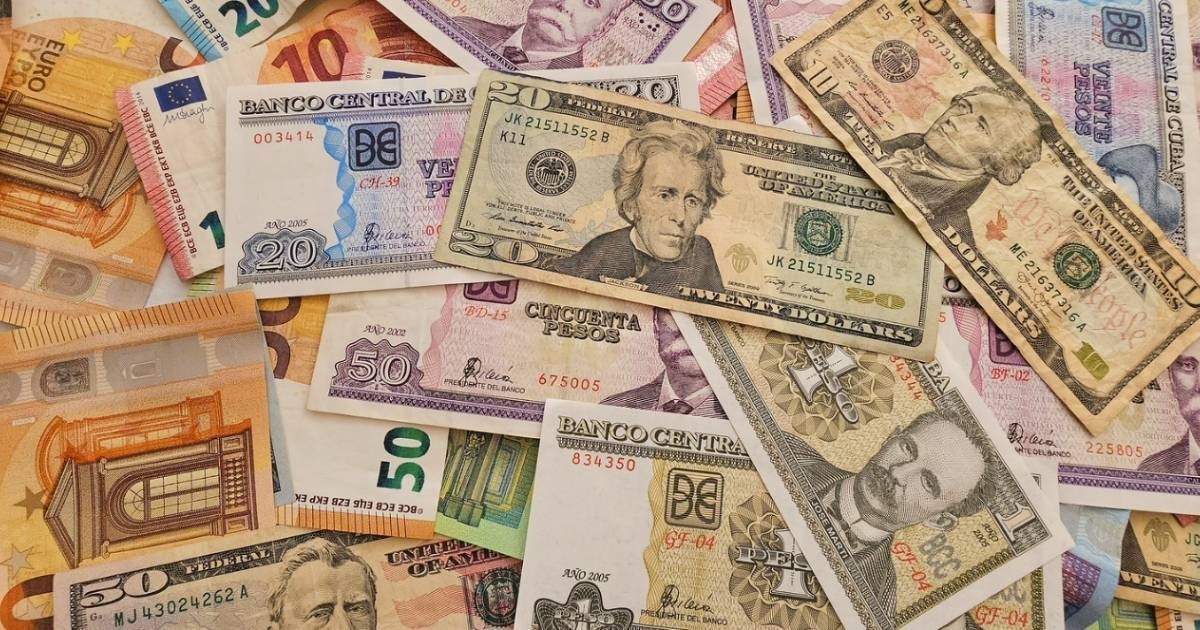 Dólar se mantiene estable en el mercado informal cubano, euro sube ligeramente