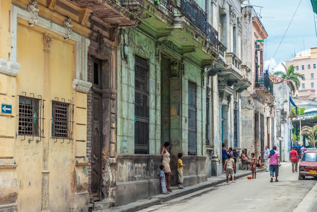 Dólar y euro en Cuba: precios siguen en aumento mientras el pueblo sufre