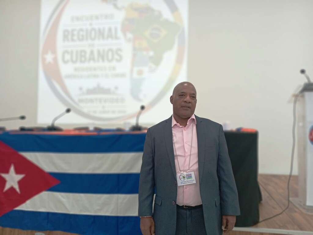 Emigrados cubanos convocados a contribuir al "desarrollo" de la isla según Portuondo