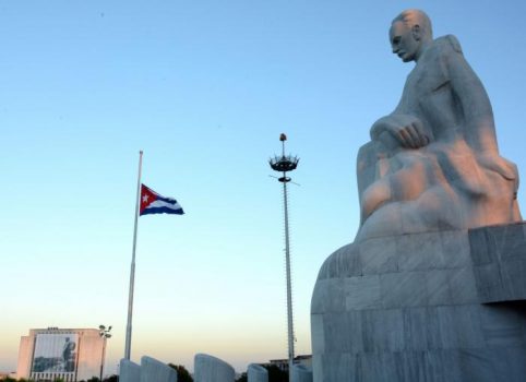 Díaz-Canel decreta duelo oficial por la muerte del comandante Ramiro Valdés