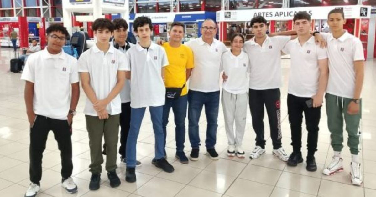 Estudiantes cubanos obtienen tres medallas en Olimpiada Internacional de Matemática e Informática
